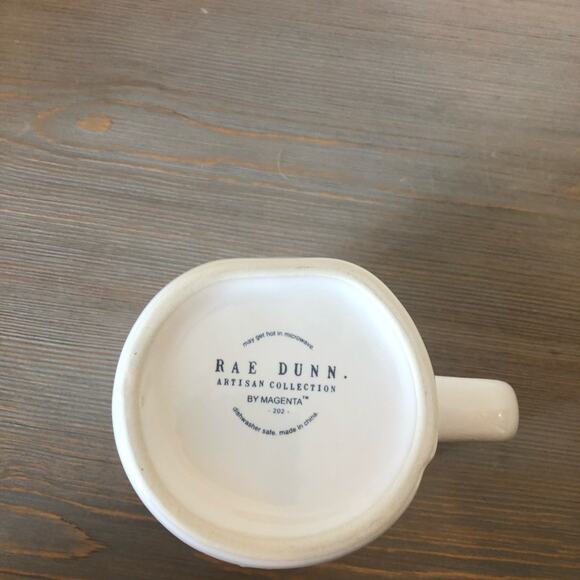 Rae Dunn Hop to It Easter Mug With Light Blue Interior - NWT - Picture 3 of 3